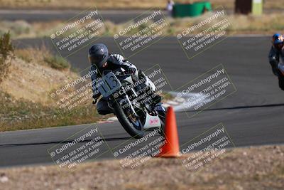 media/Apr-19-2025-AHRMA (Sat) [[3d98ca3309]]/Race/Group 8/Turn 4/